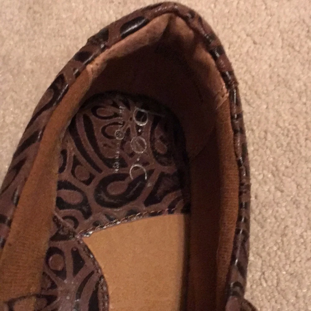 b.o.c. Brown Embossed Shoes - Picture 13 of 15